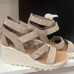 SOREL Cameron Wedge Multi Strap wedge sandal - Omega Taupe
